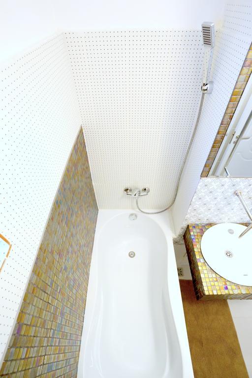 Soho Apartment Near Ceronav Galati  Ngoại thất bức ảnh